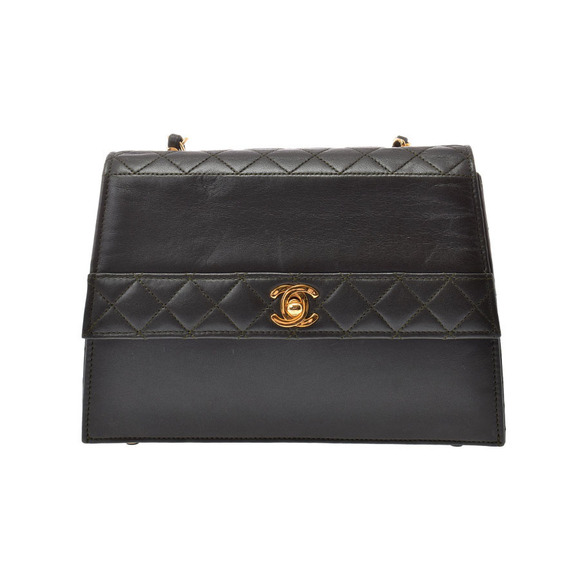 Chanel Matelasse Chain Shoulder Bag Green Lambskin - Picture 1 of 9